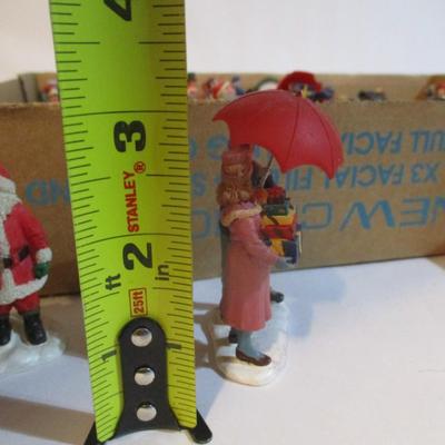 Holiday Christmas Figurines Lemax Lot 38