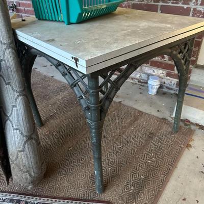 Lot 30: Garage Right Side Selection & Patio Items