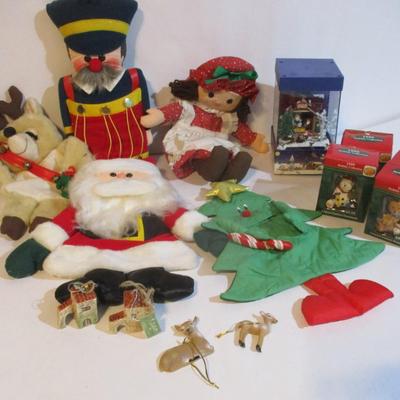 Lemax Battery Operated Vintage Light Up Figures & Christmas Ornaments Lot 52/53 (See All Pictures)