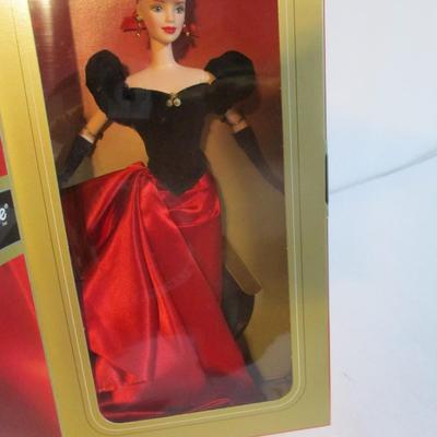 Vintage Barbie Dolls Winter Splender Winter's Reflection The Sterling Silver Rose Bob Mackie Lot 58