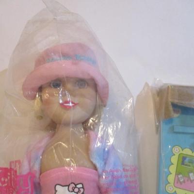 Hello Kitty & Her Friends Doll Avon Exclusive With Accessories