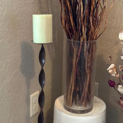 IRON FLOOR CANDLE HOLDER WITH DRIED FLOWERS AND FOLIAGE