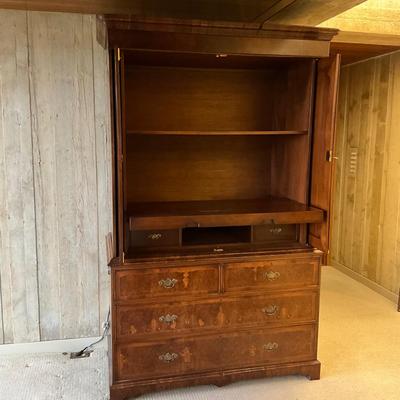 MB 665 Vintage Quality Burl Wood Veneer Armoire