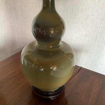 MB668 Vintage Chinese Celadon Double Gourd Lamp