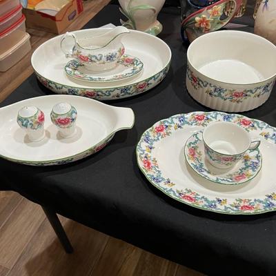 10 Pieces Royal Doulton Floradora Green