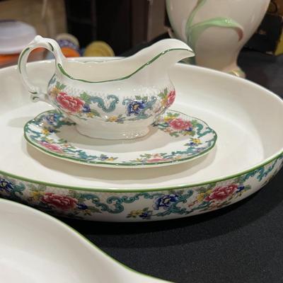 10 Pieces Royal Doulton Floradora Green