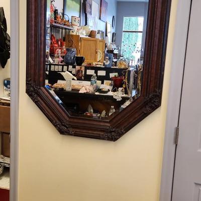 Beveled mirror
