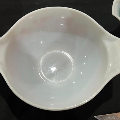 Pyrex Pink Gooseberry Mixing Bowl 443
