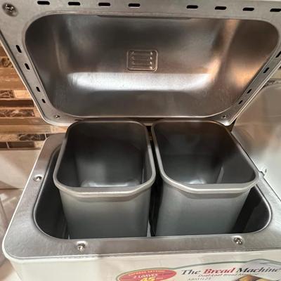 Welbilt Dual Loaf Bread Machine