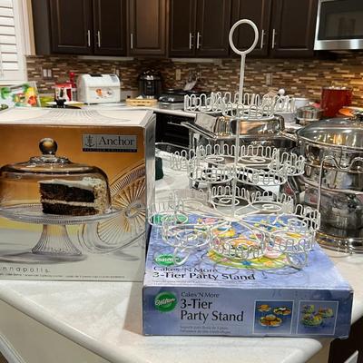 Cake Plate, Party Stand and Cupcake Stand