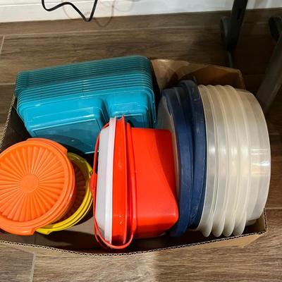 Box of Food Storage Containers