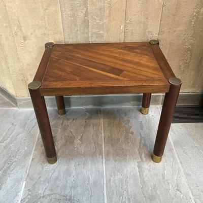 D678 Vintage Lane Brass Accents Table