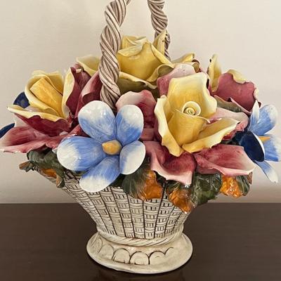 Vintage Capodimonte Decorative Floral Piece