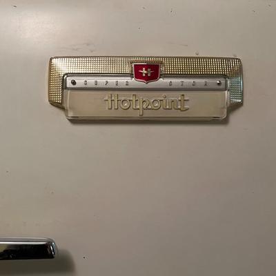 1950s Hotpoint Super Stor Refrigerator/Freezer *RARE*