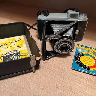 Vintage Kodak Tourist Camera w/ Case
