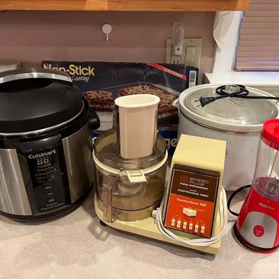 Cuisinart Pressure Cooker Kitchen Lot