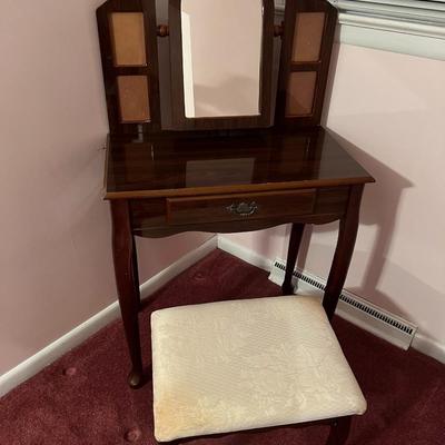 Wood Vanity w/ Bench