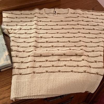 Vintage Women's Knitted Sweater