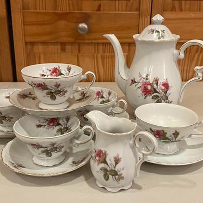 Royal Sealy China Tea Set