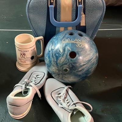 Bowling Ball w/ Bag and Shoes- Blue