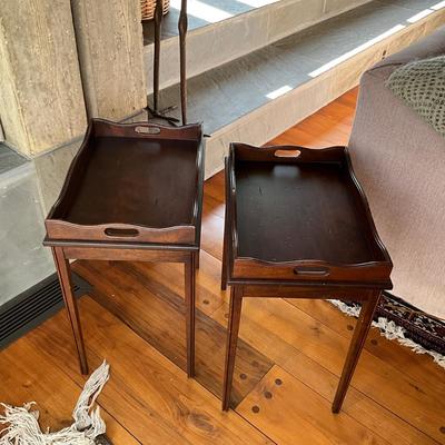 LR702 Pair of Kellogg Collection Mahogany Tray Tables