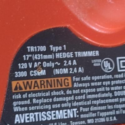 Black and Decker Electric Hedge Trimmer- 17 Inch- Item is Untested