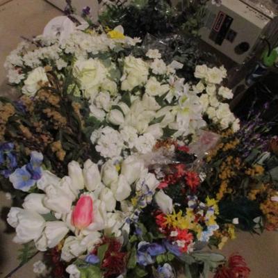 Artificial Flowers For Home Decor Or Crafting Lot M