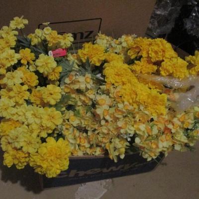Artificial Flowers For Home Decor Or Crafting Lot P