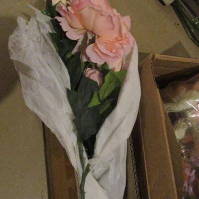 Artificial Flowers For Home Decor Or Crafting Lot Q
