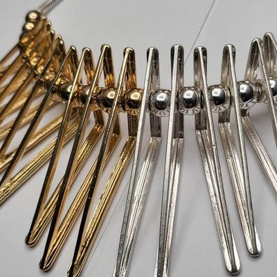 Bold & Beautiful Necklace Lot