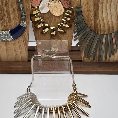Bold & Beautiful Necklace Lot