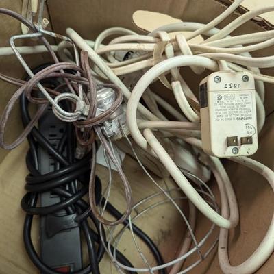 5 Heat Lamps & Extension Cords