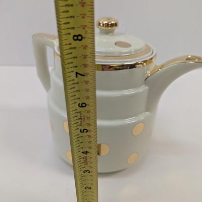 Vintage Hall's Superior Quality Kitchenware Yellow & Gold Trim Teapot