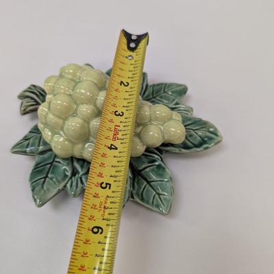 Vintage McCoy Green Grape Cluster Wall Pocket