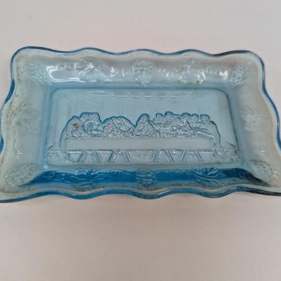 Tiara Glass White 11" & Blue 7" Lord's Supper Trays