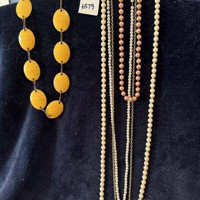 Strands of beads & chains