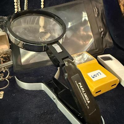 Magnifying glass