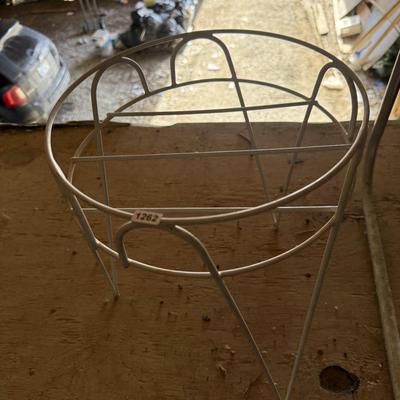 Plant stand