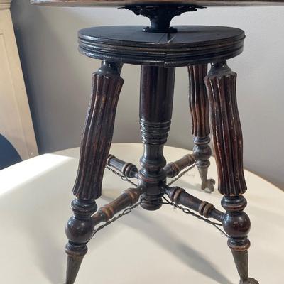 Clawfoot piano stool