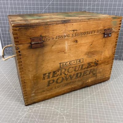 Awesome - Hercules Powder Box with a Lid 