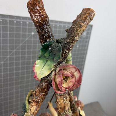 Cape Demonte Center Piece WOW!!! Cherubs, Twigs and Flowers
