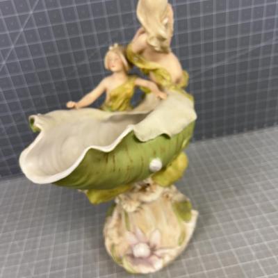Royal Dux Art Nouveau  Shell Dish 