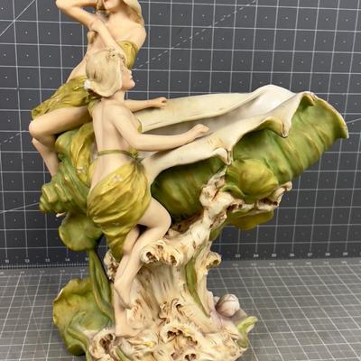 Royal Dux Art Nouveau  Shell Dish 