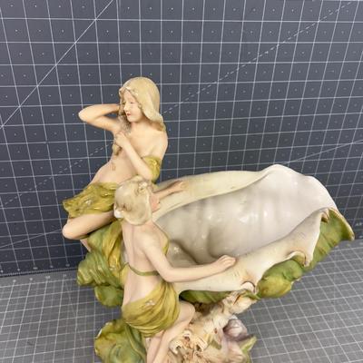 Royal Dux Art Nouveau  Shell Dish 