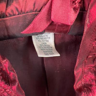 Laura Ashley Beautiful Zip Jacket NICE! Pretty