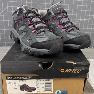 HI TEC RAVUS Model- Women's Hikers NEW with Tags. In the Box 