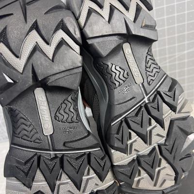 HI TEC RAVUS Model- Women's Hikers NEW with Tags. In the Box 