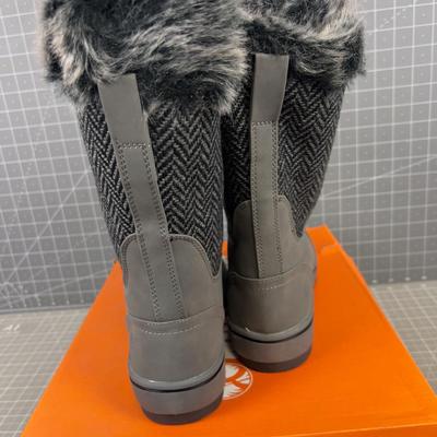 Northside Women's NEW Snow boots 