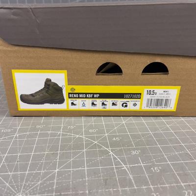 Men's KEEN Reno's Brand NEW in the Box OLIVE Color Size 10-1/2