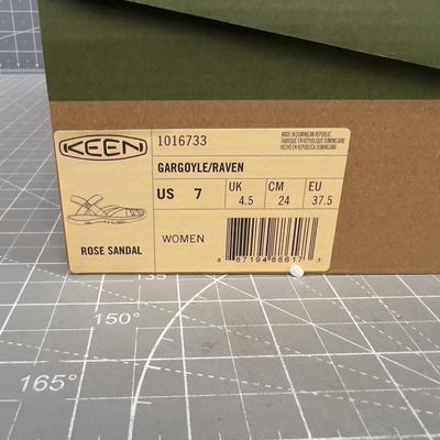 Women KEEN Sandel ROSE new in the Box